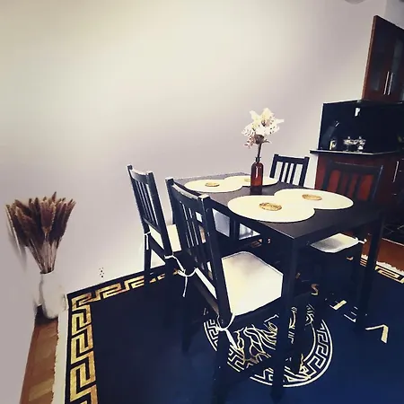 Chimera Apartment *