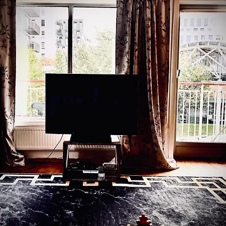 Apartment Chimera